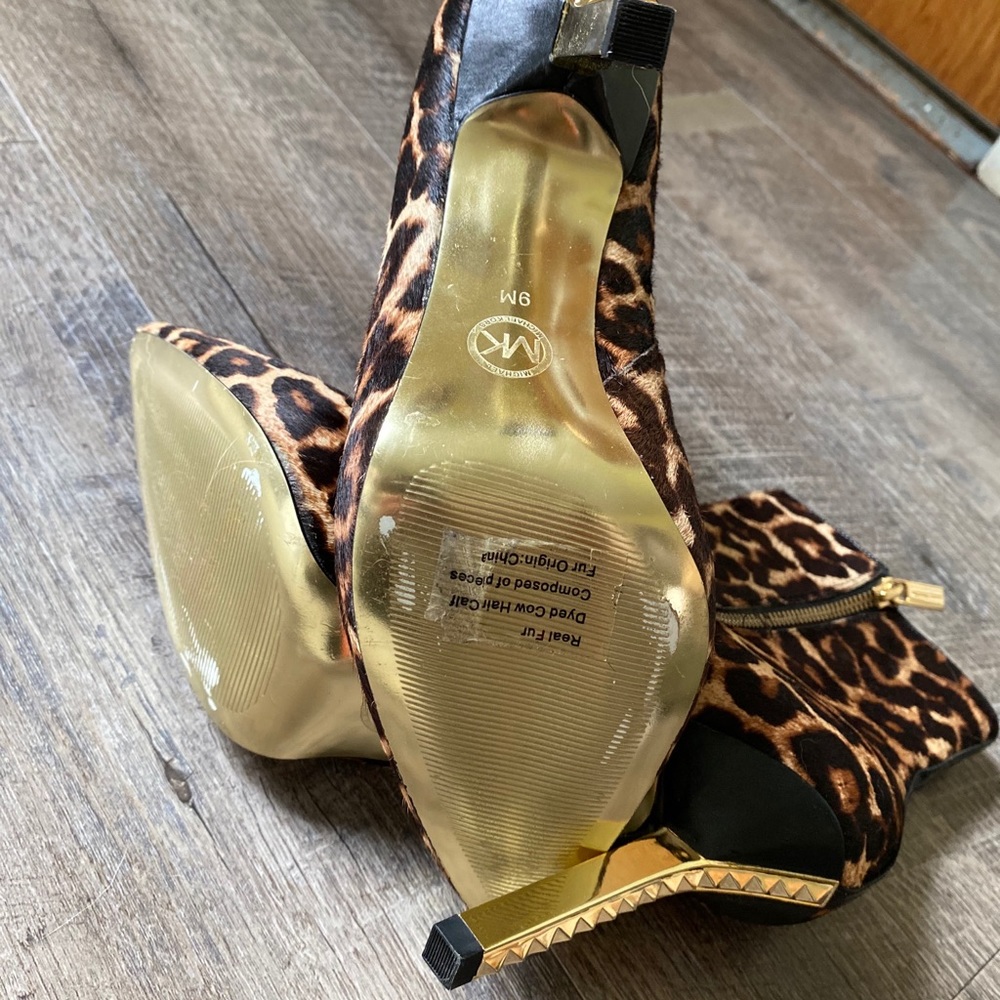 Michael kors booties